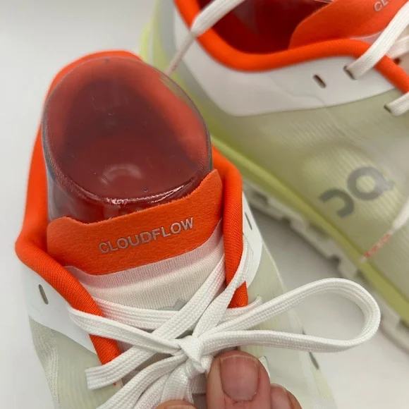 ON Cloud Women’s 11 Cloudflow 4 White Hay Orange  Running Sneaker Tennis Shoes - Picture 8 of 12